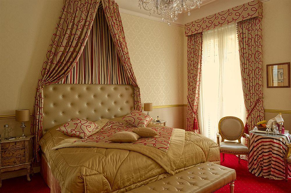 Hotel Claridge Париж Экстерьер фото