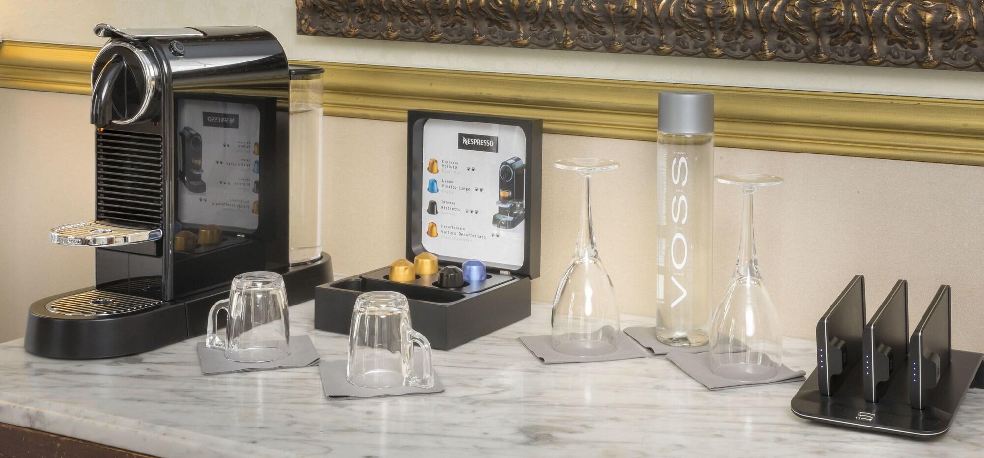 Hotel Claridge Париж Экстерьер фото